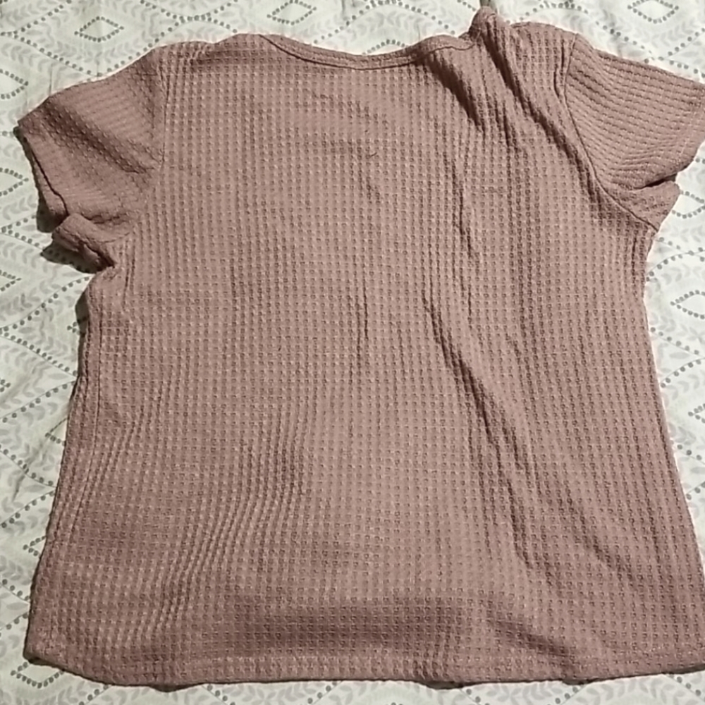 Shirt - Picture 2 of 3
